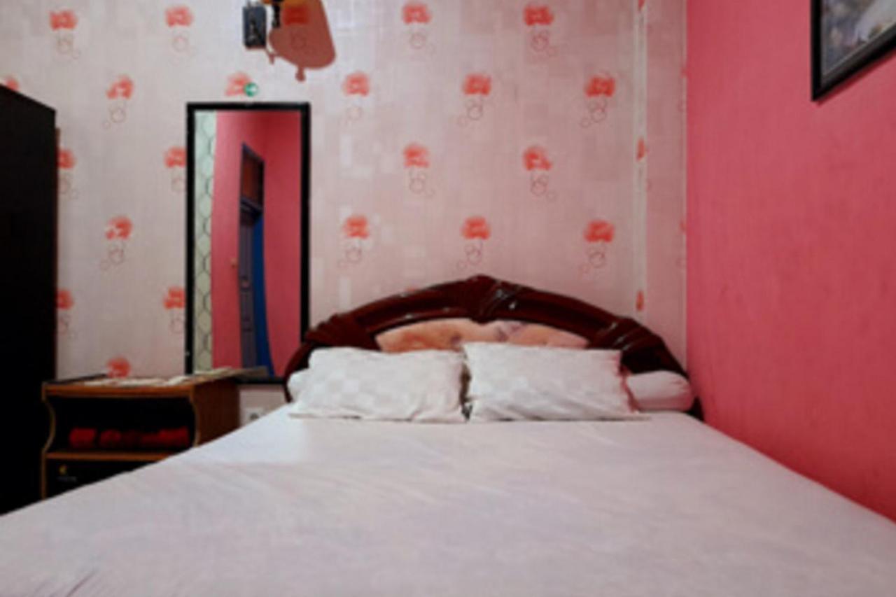 Hotel Rosichan Bau Bau Mitra Reddoorz Baubau Exterior foto